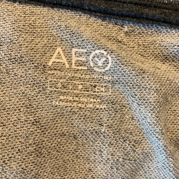 Active wear - Picture 2 of 4